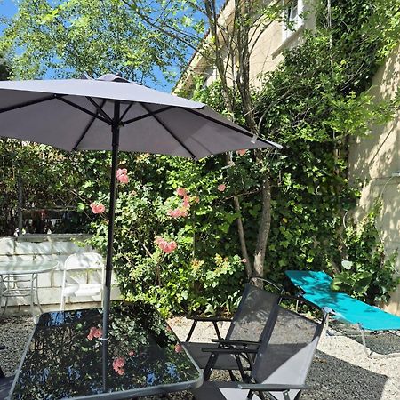 Cool Basement Studio In Hosts House With Private Terrace And Bbq Zizur Mayor Esterno foto